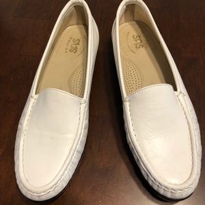 SAS Women’s loafers